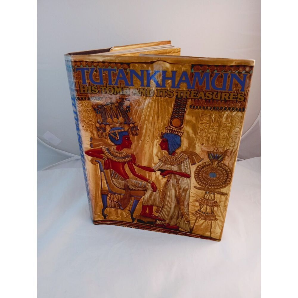 Tutankhamun : His Tomb and Its Treasures by I. E. S. Edwards 1976 HC 1st Edition